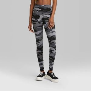 Women high rise Wild Fable bundle leggings
